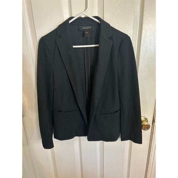Ann Taylor Jackets & Blazers - Ann Taylor Black Waffle Texture Blazer‎ Size 8